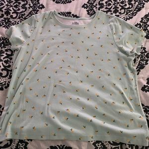 A Croft and borrow lemons tee shirt